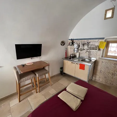 La Maisonnette By Tripostuni Ostuni